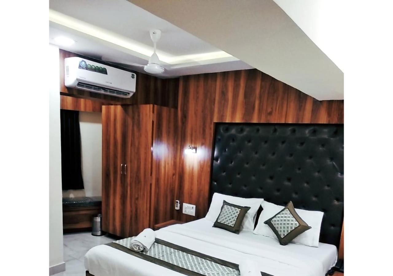 Hotel Ashyana - Near To Grant Road Station Bombaj Zewnętrze zdjęcie