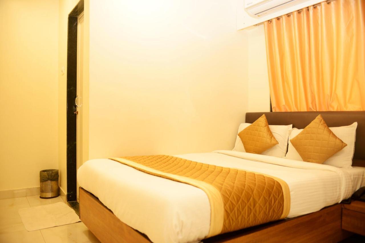 Hotel Ashyana - Near To Grant Road Station Bombaj Zewnętrze zdjęcie