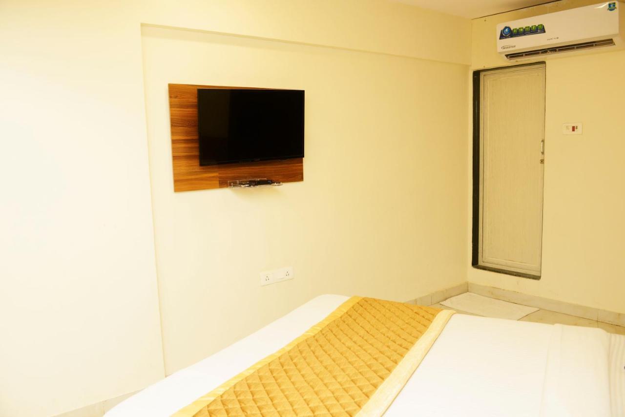 Hotel Ashyana - Near To Grant Road Station Bombaj Zewnętrze zdjęcie